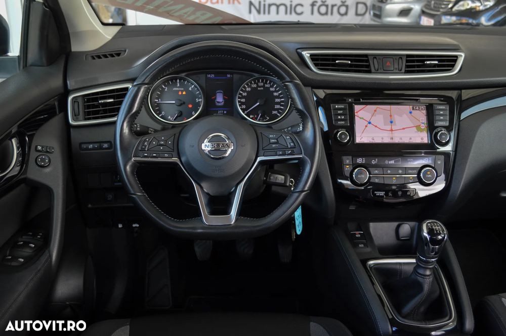 Nissan Qashqai 1.5D 114CP 2WD N-Connecta - 26
