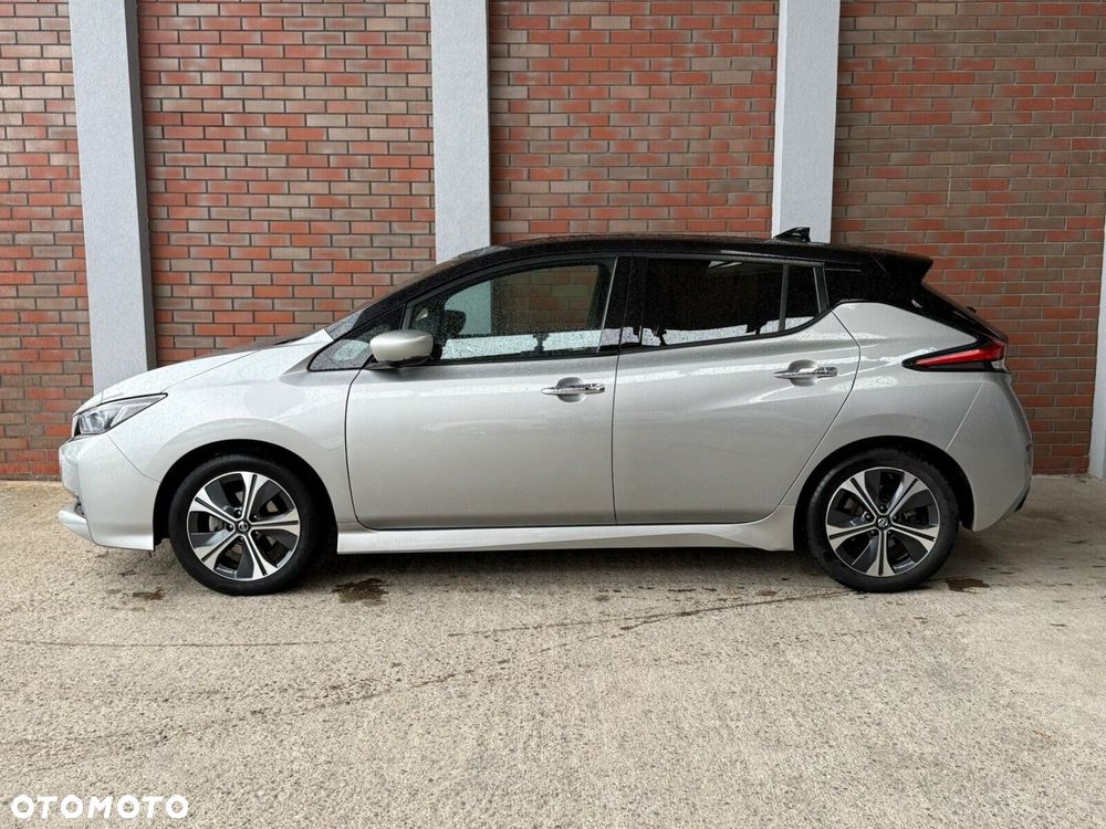 Nissan Leaf - 7