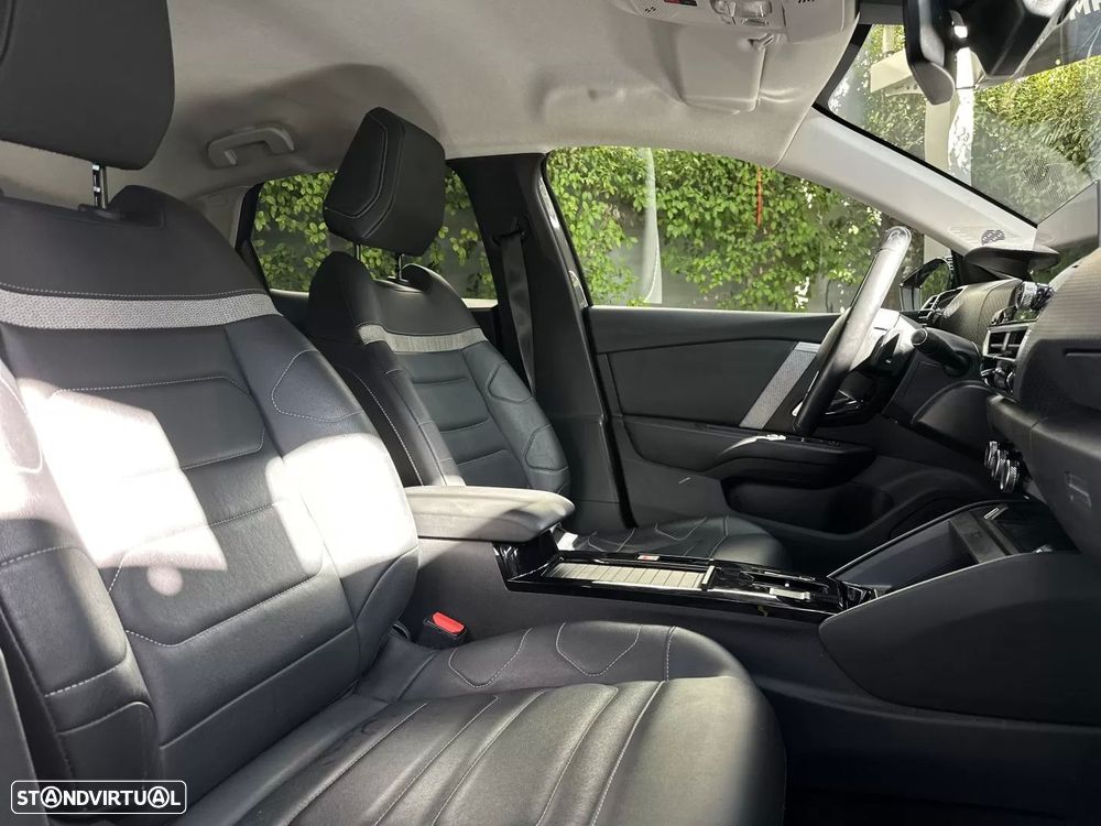 Citroën C4 PureTech 130 Stop&Start EAT8 SHINE - 17