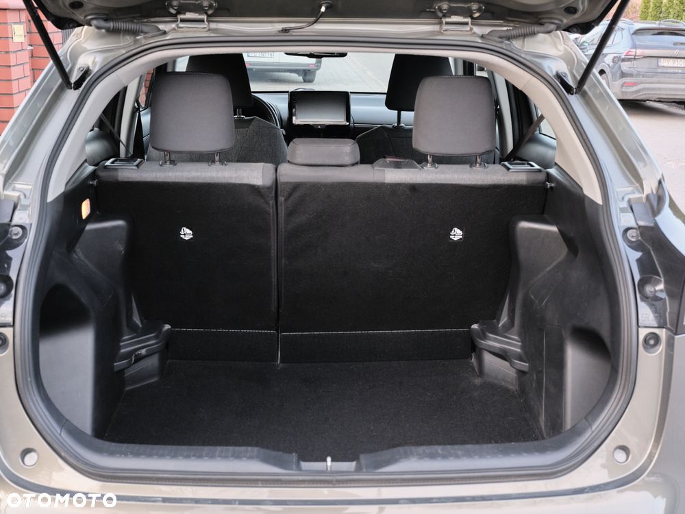 Toyota Yaris Cross Hybrid 1.5 Comfort - 17