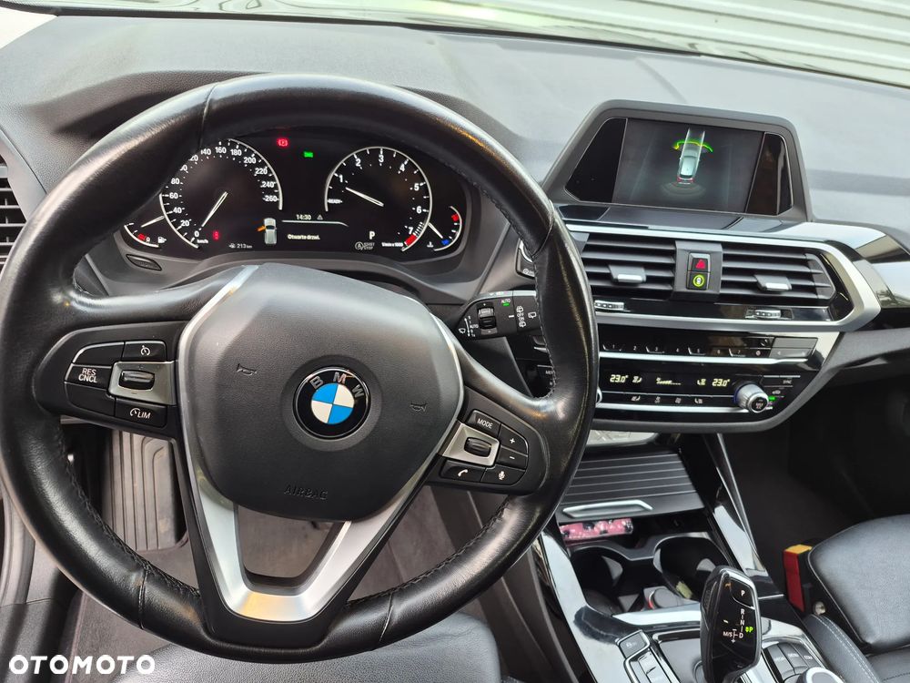 BMW X3 xDrive20i - 12