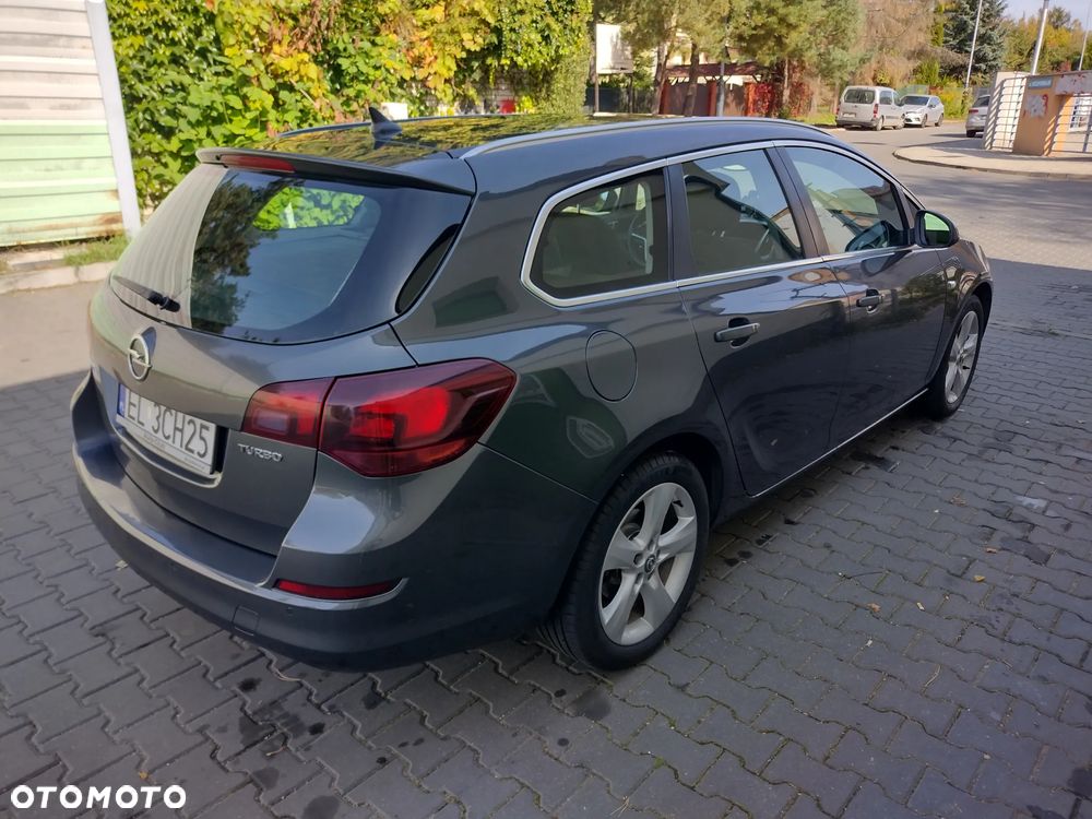 Opel Astra 1.4 T Cosmo - 5