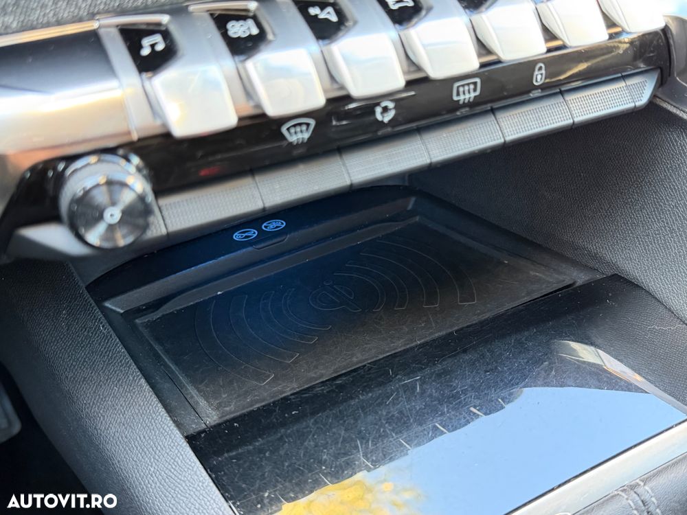 Peugeot 3008 BlueHDi 130 Stop & Start Allure - 17