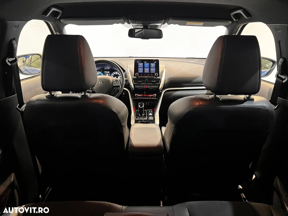 Mitsubishi Eclipse-Cross - 25