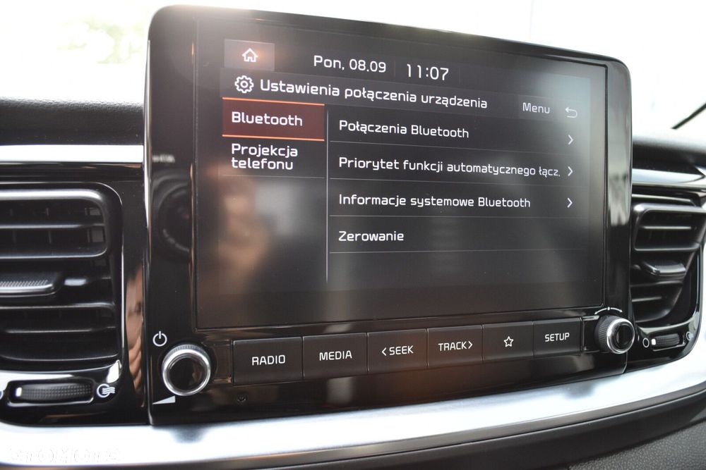 Kia Stonic 1.2 L Business Line - 18
