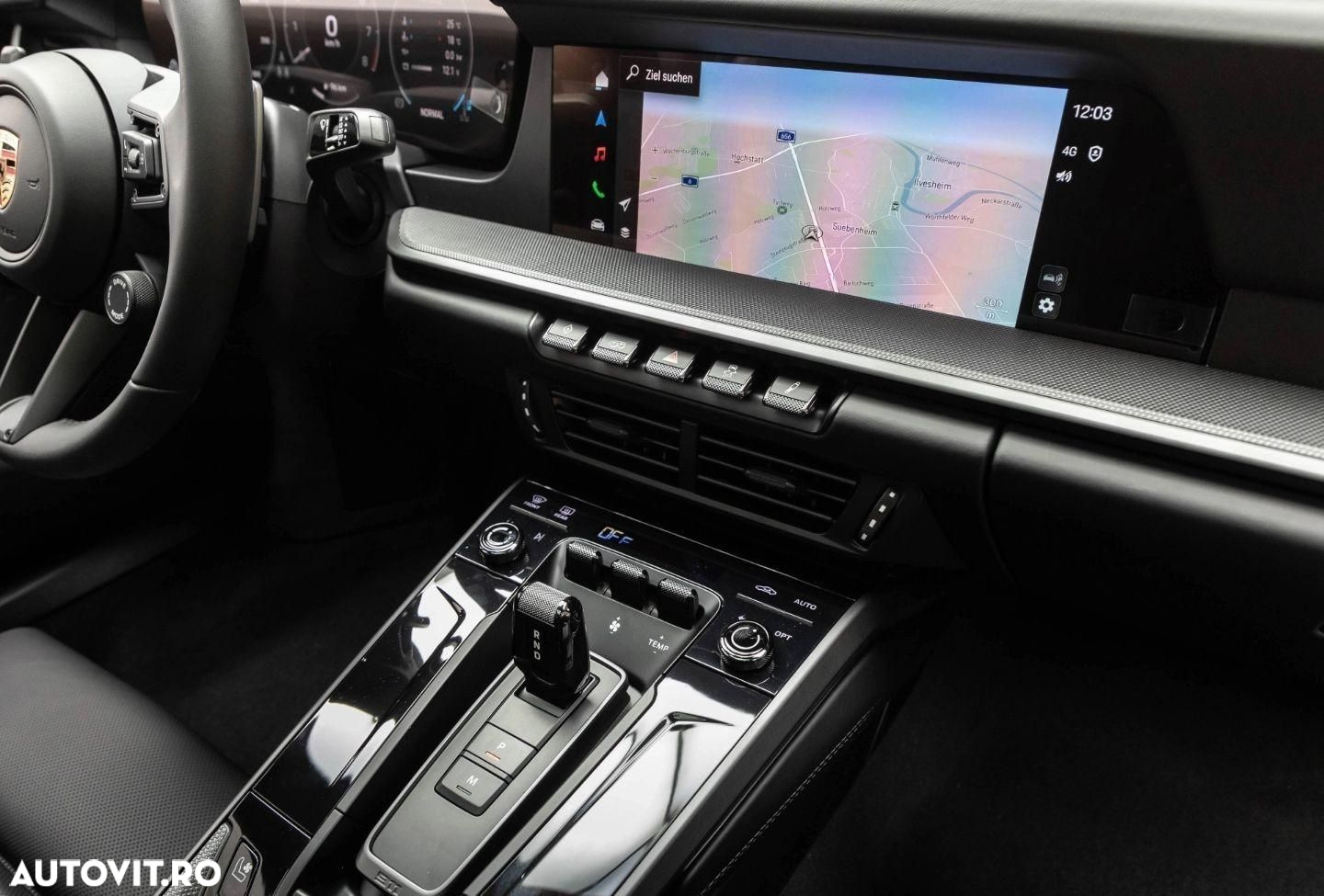 Porsche 992 - 15