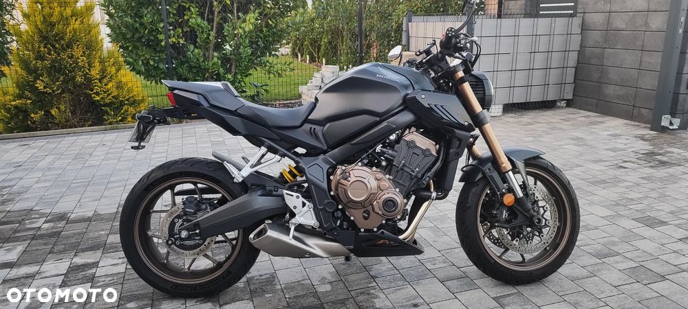 Honda CB - 6