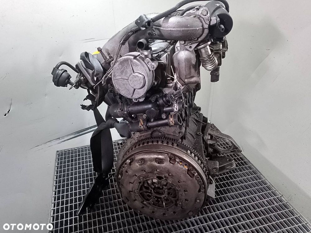 SILNIK RENAULT SCENIC II ( 03-09 ) F9A 1.9 DCI - 5