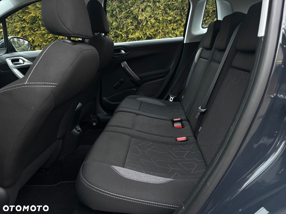 Peugeot 2008 PureTech 110 Stop&Start Business-Line - 19