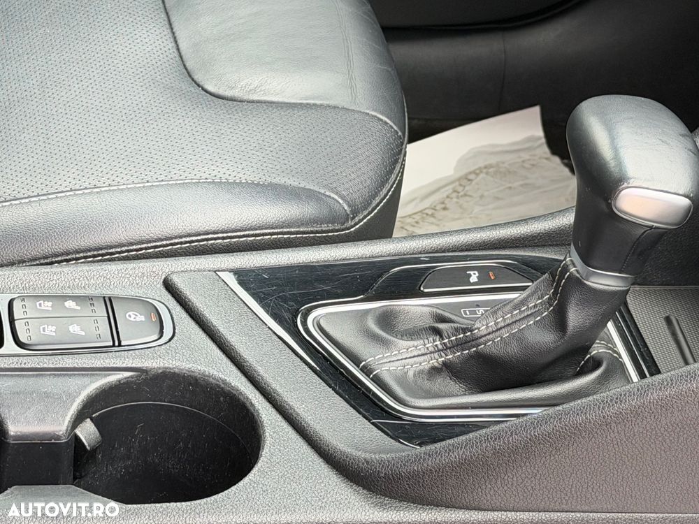 Kia Niro 1.6 GDI 2WD Aut. Spirit - 25