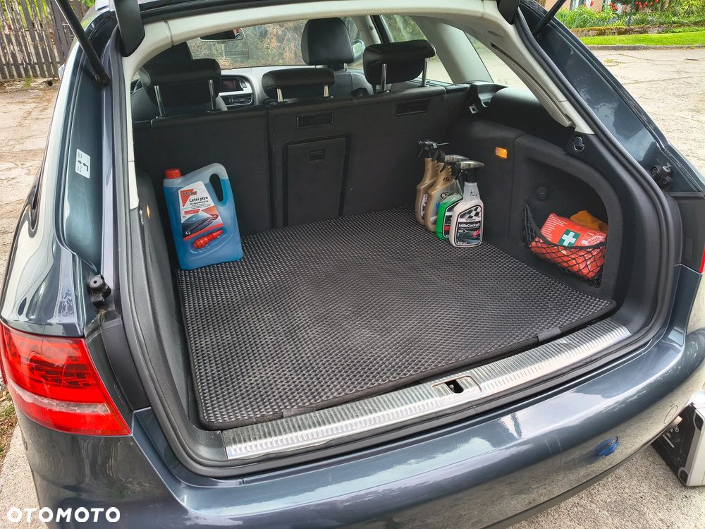 Audi A4 Avant 2.0 TFSI quattro S tronic Ambiente - 11