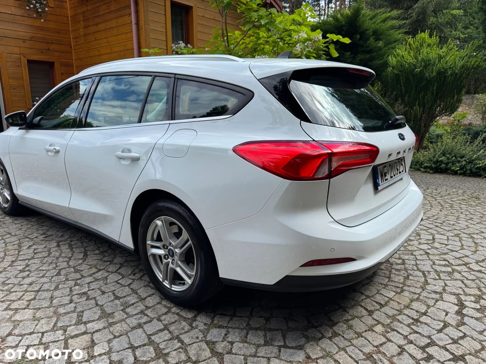 Ford Focus 1.5 EcoBlue Connected - 4