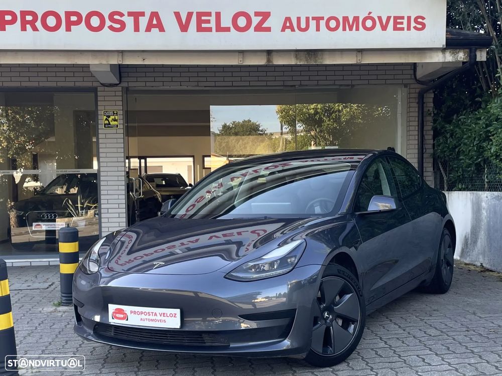 Tesla Model 3 Standard RWD - 2