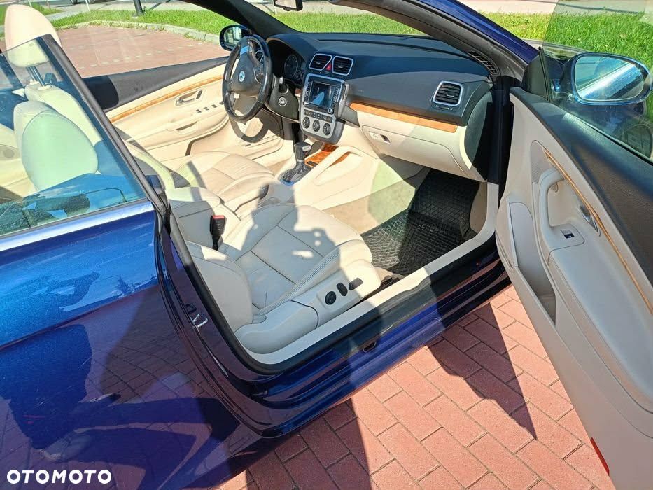 Volkswagen Eos - 3