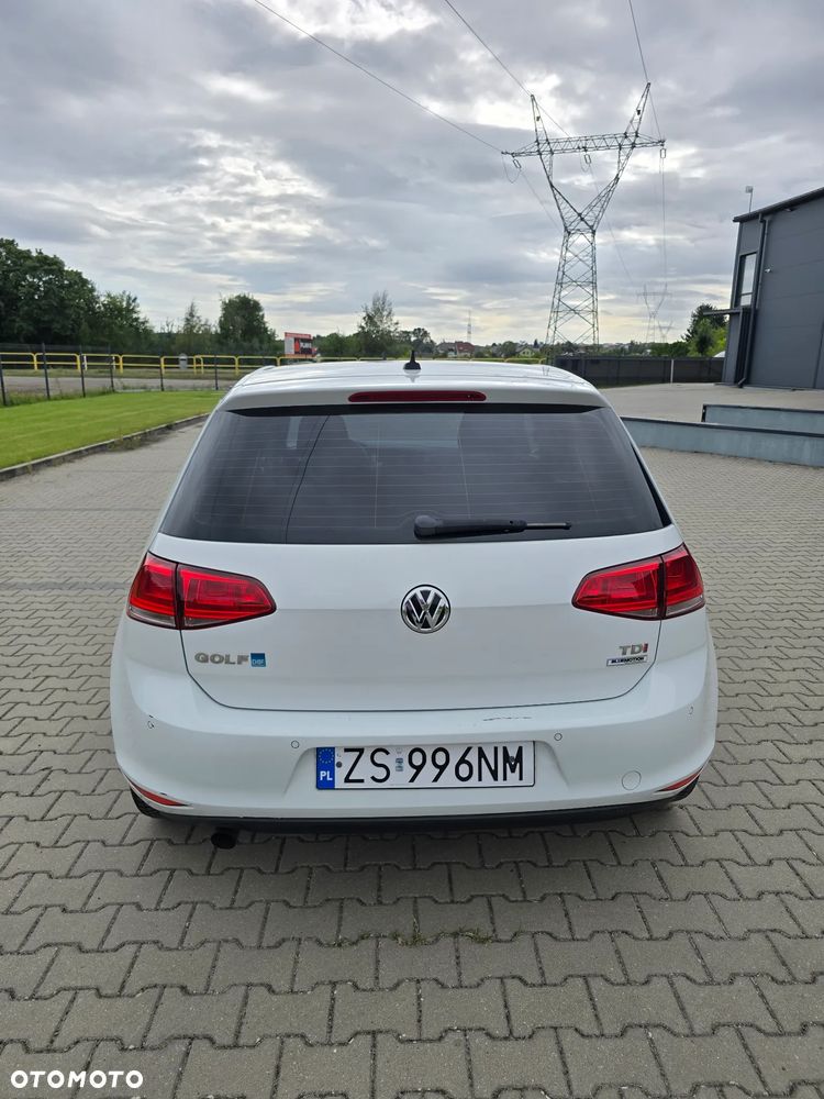 Volkswagen Golf 1.6 TDI BlueMotion Technology DSG Comfortline - 6