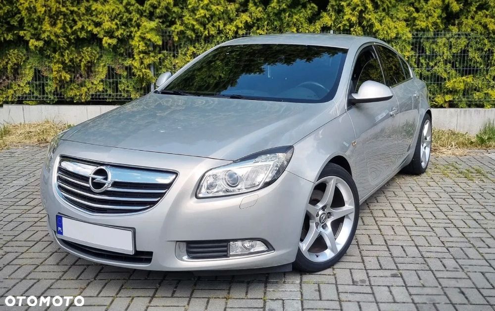 Opel Insignia 2.0 Turbo Sport - 1