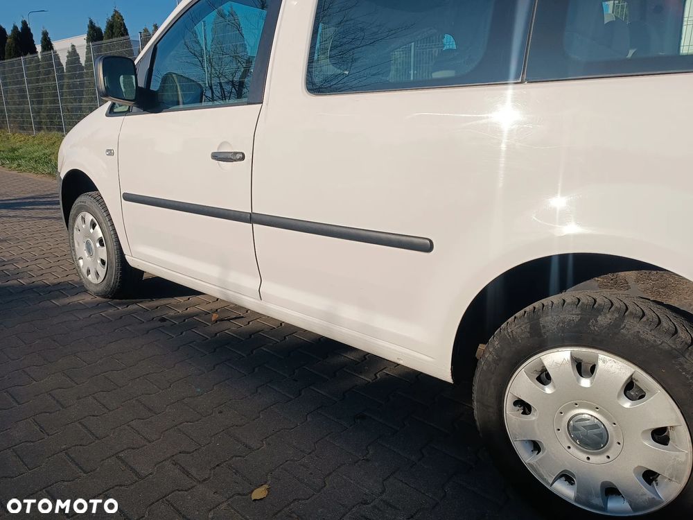 Volkswagen Caddy - 29