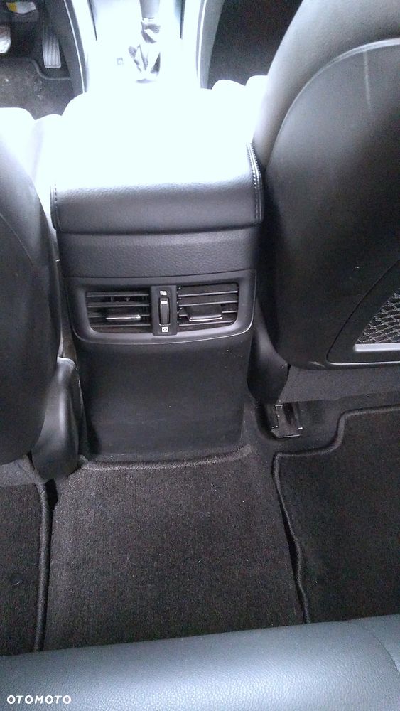 Suzuki Kizashi 2.4 4x4 CVT Sport - 22