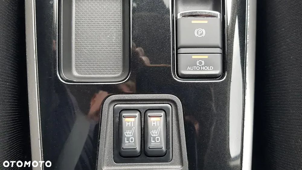 Mitsubishi Outlander 2.0 2WD CVT Spirit - 34