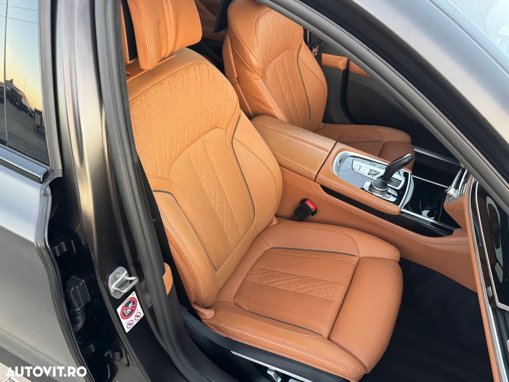 BMW Seria 7 750Ld xDrive - 33