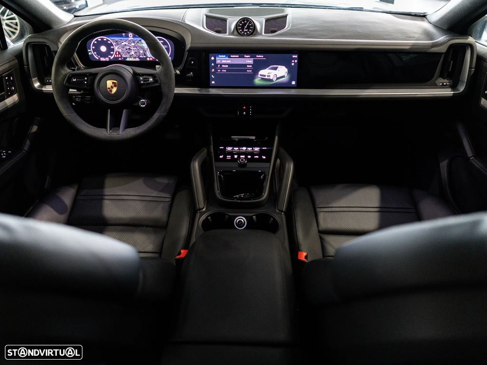 Porsche Cayenne Coupé E-Hybrid - 39