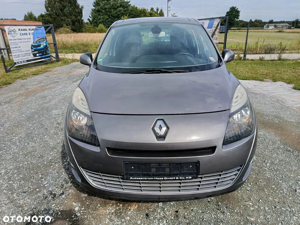 Renault Scenic - 2
