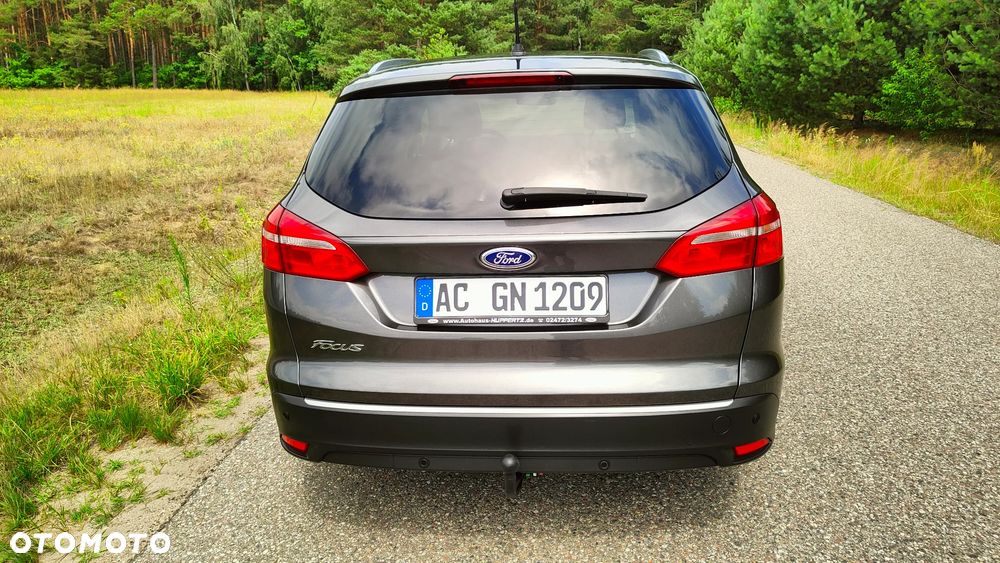 Ford Focus 1.5 TDCi DPF Start-Stopp-System Titanium - 13