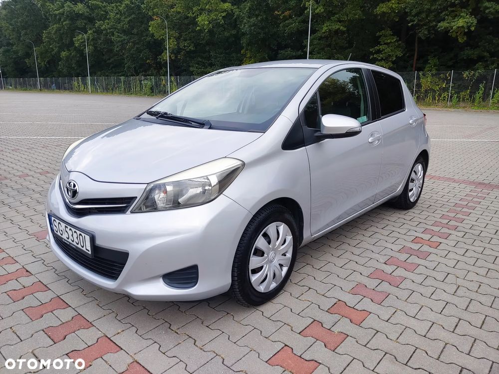 Toyota Yaris - 1