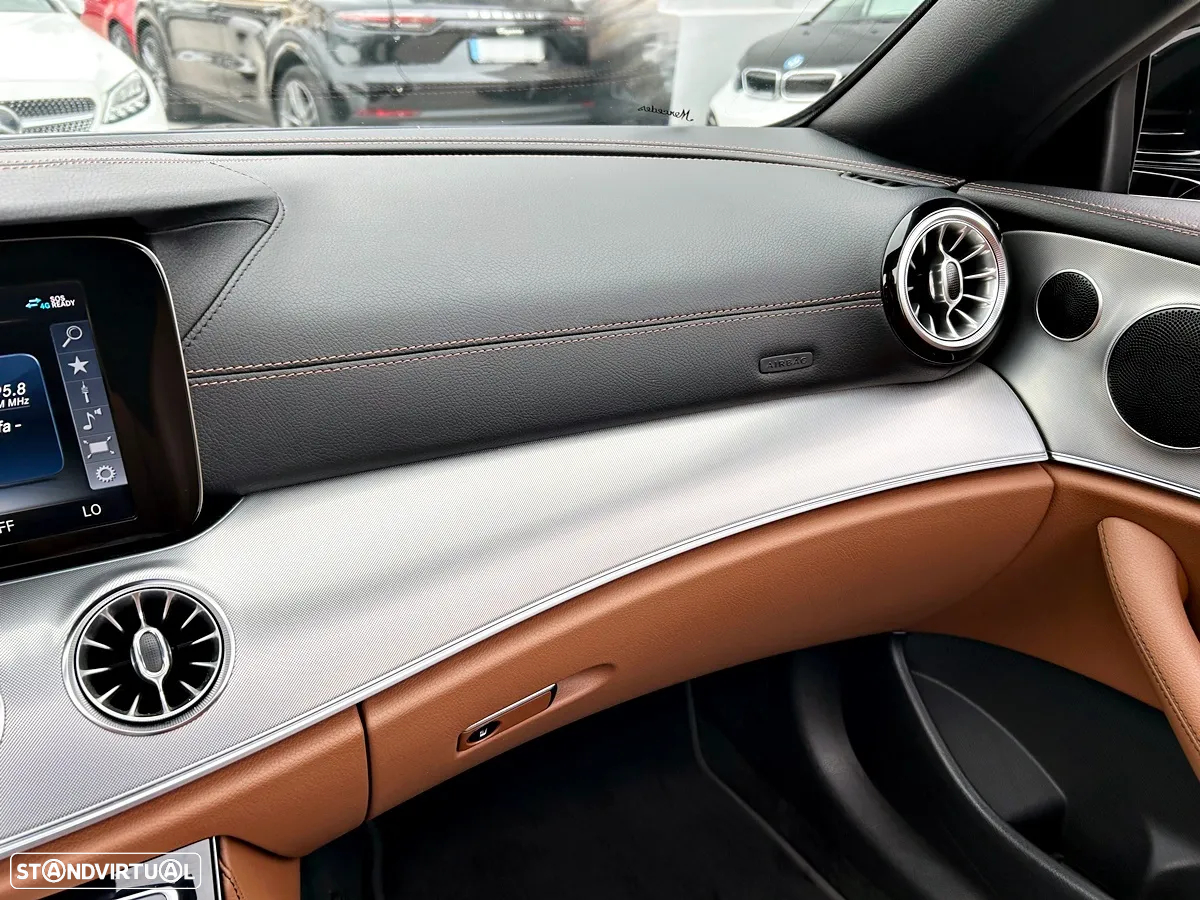Mercedes-Benz E 200 Aut. - 19