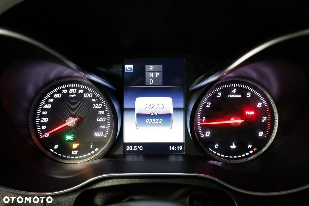 Mercedes-Benz GLC - 25