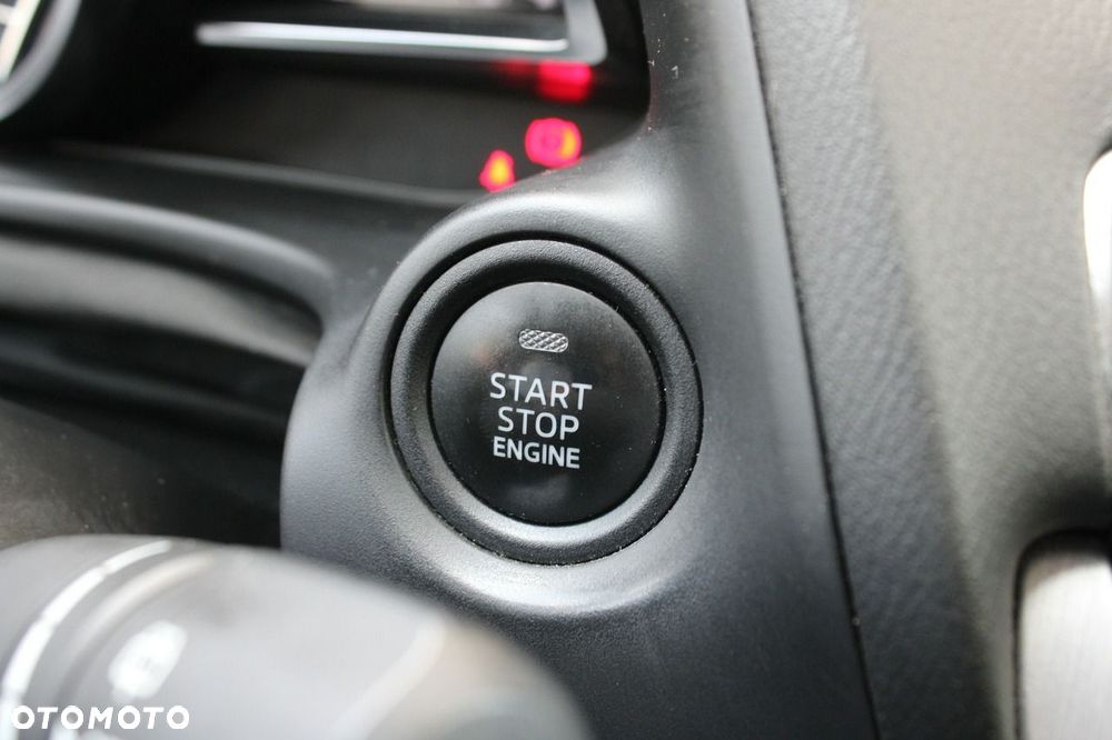 Mazda 3 SKYACTIV-G 165 NAKAMA - 28
