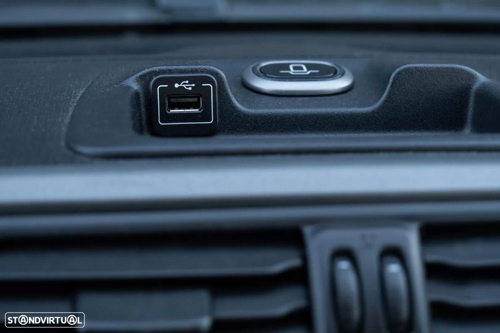 Fiat Panda 1.0 Hybrid Cross - 21