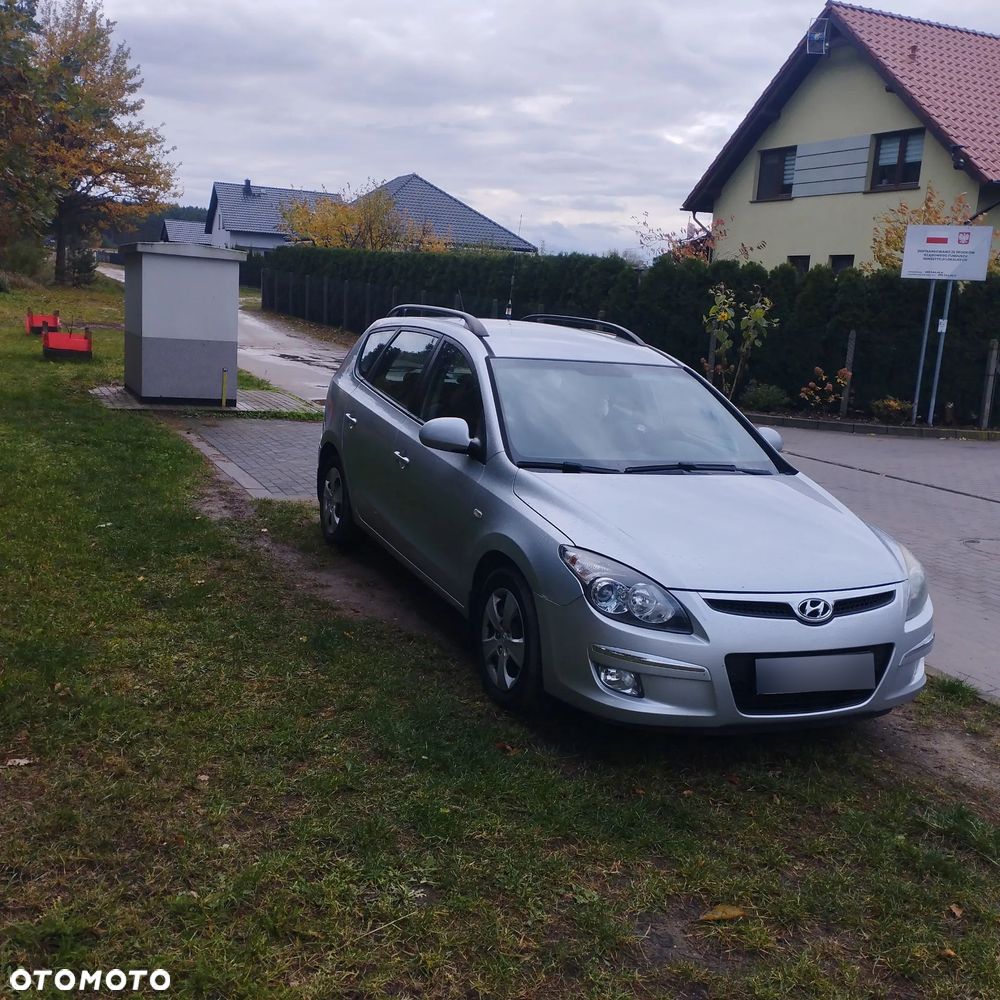 Hyundai i30 1.6 CRDi Classic + - 7