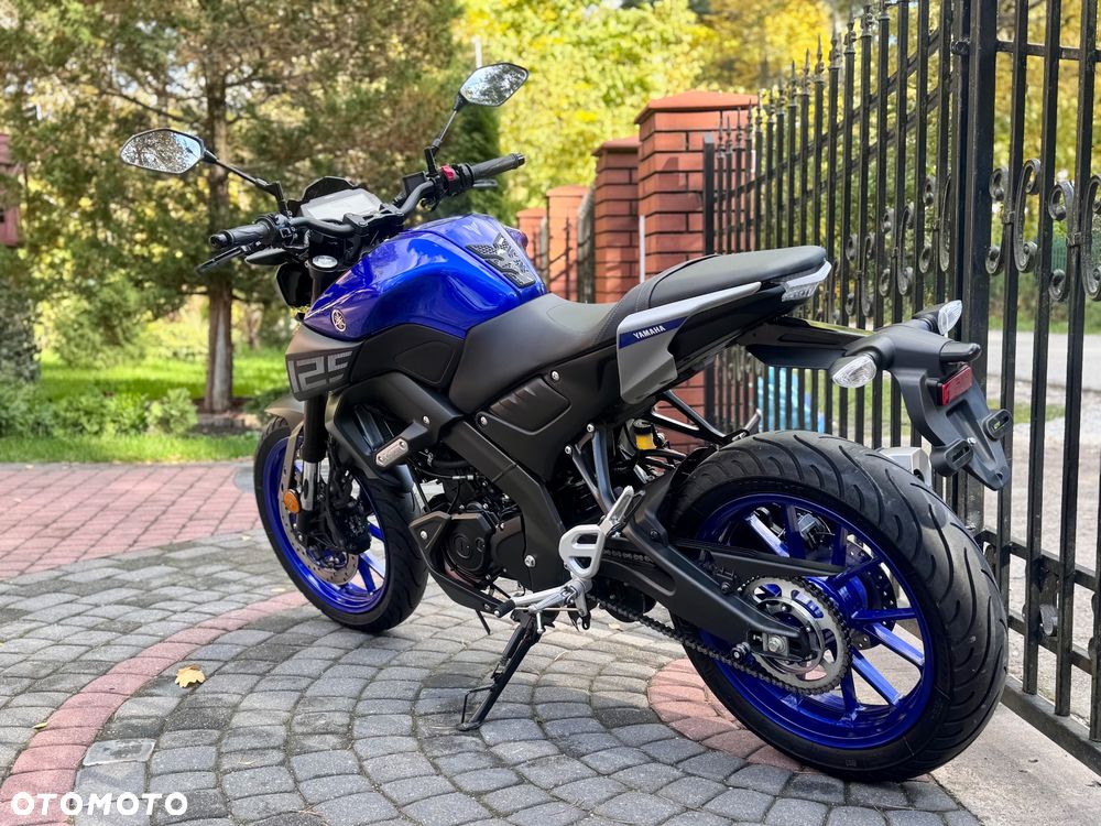 Yamaha MT - 8