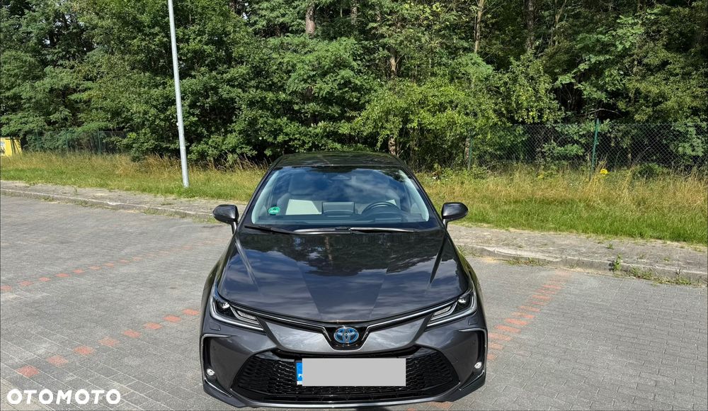 Toyota Corolla - 1