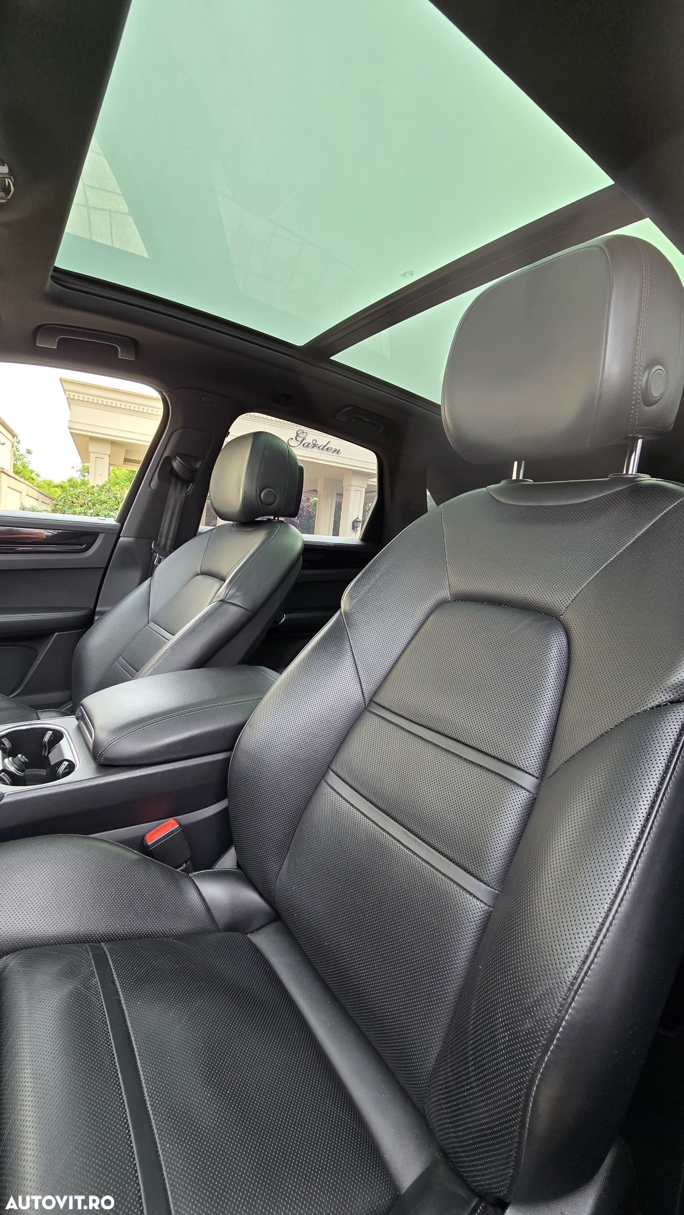 Porsche Cayenne - 12