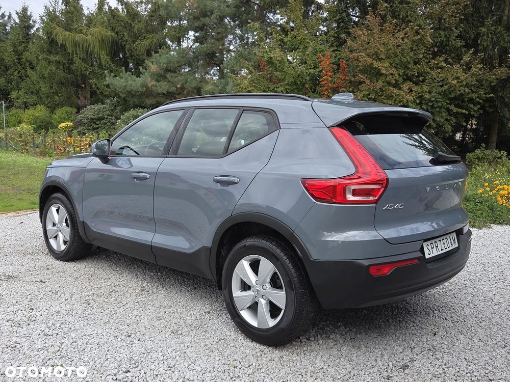 Volvo XC 40 T3 Momentum Core - 26