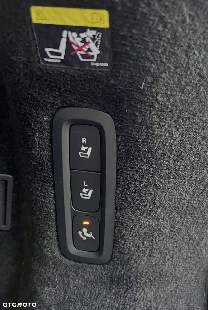 Volvo V90 D5 AWD Inscription - 8