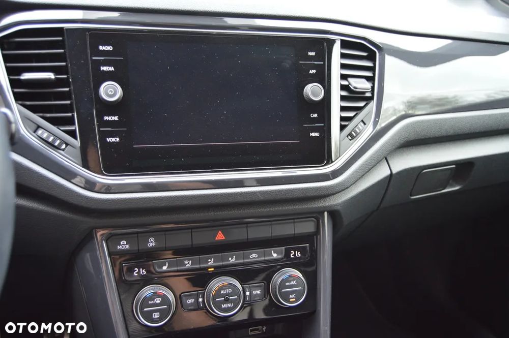 Volkswagen T-Roc - 15