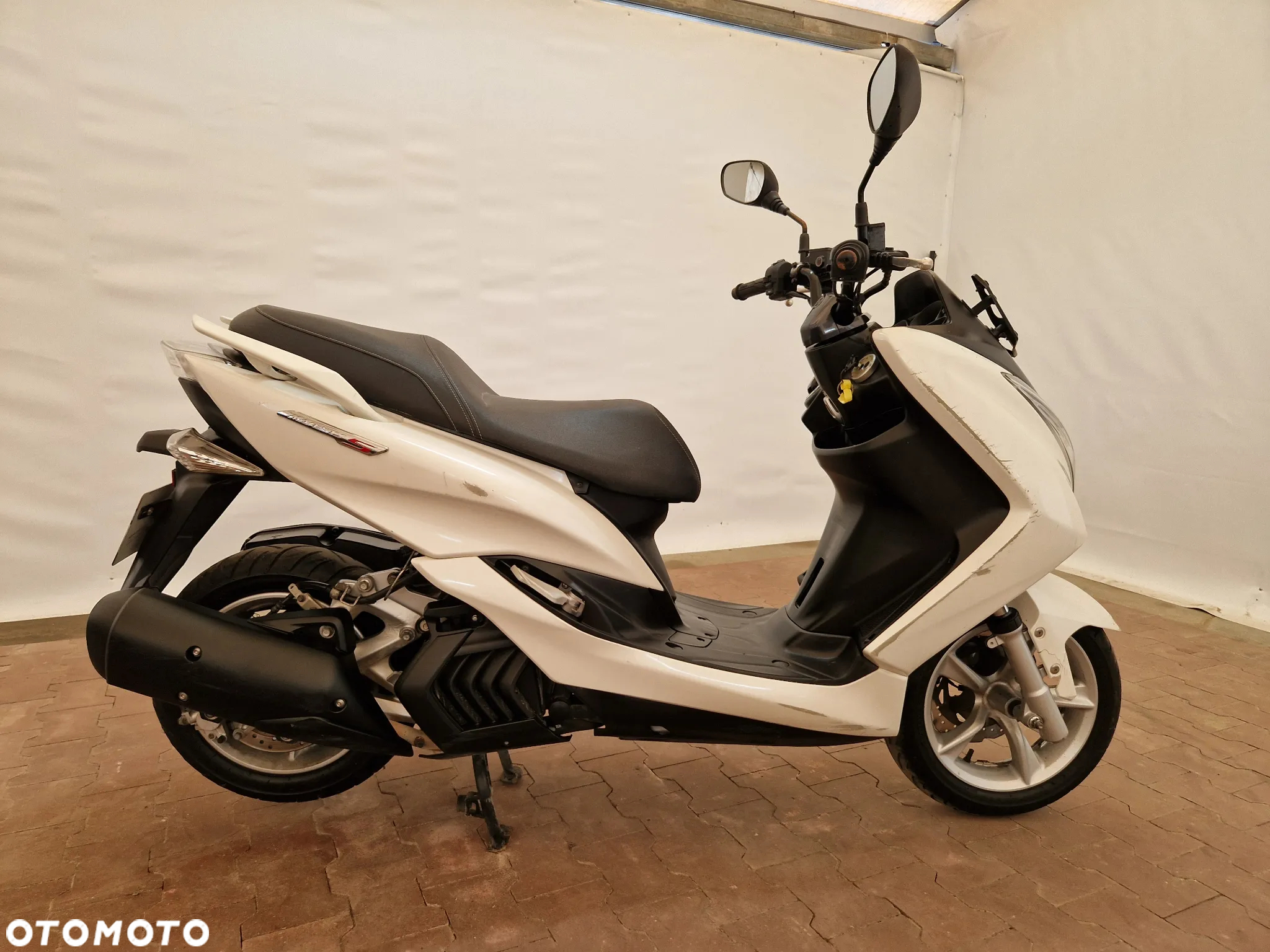 Yamaha Majesty - 4