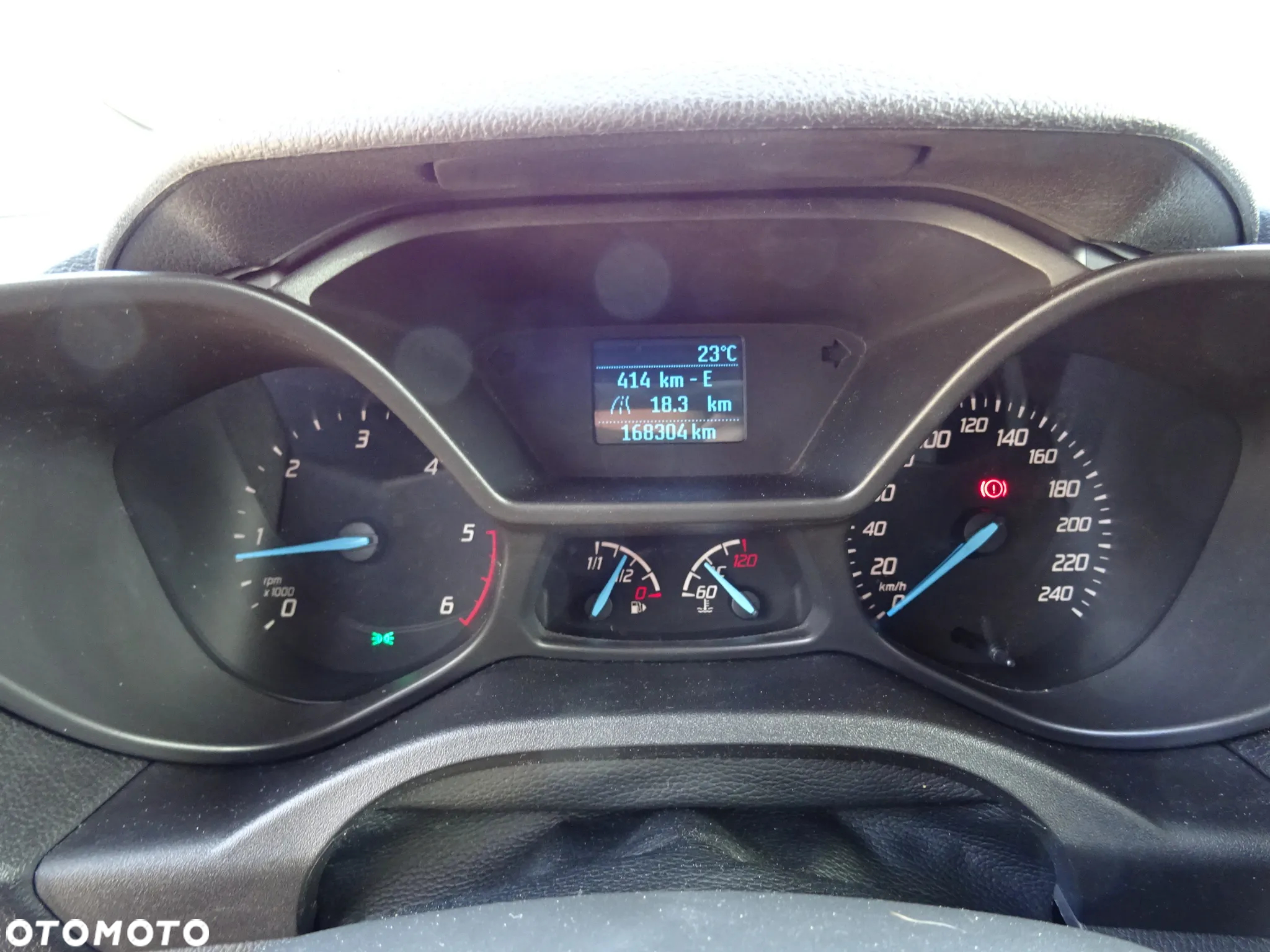 Ford TRANSIT CONNECT - 24