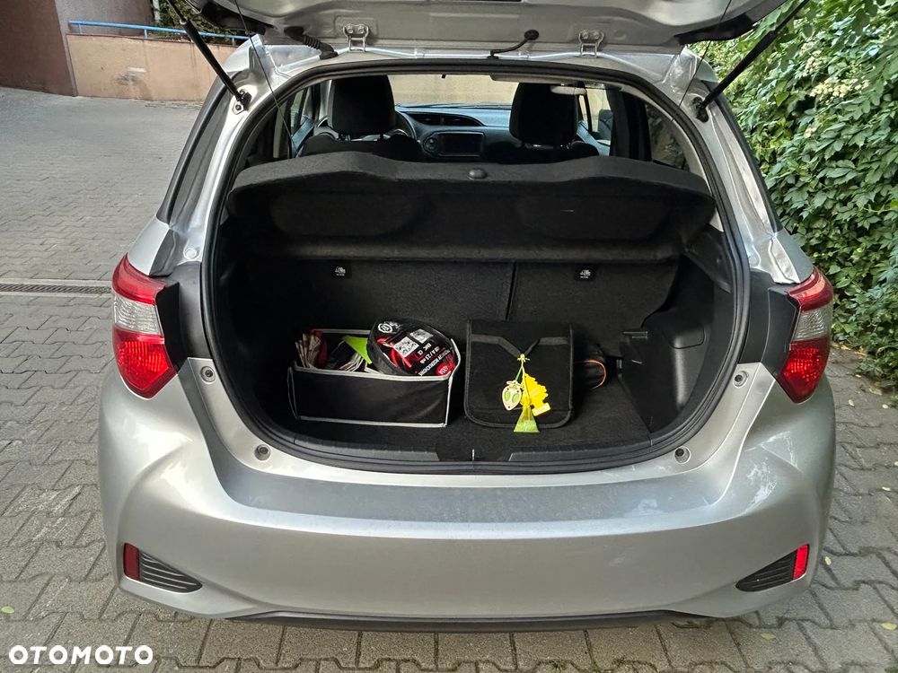 Toyota Yaris 1.5 Active - 9
