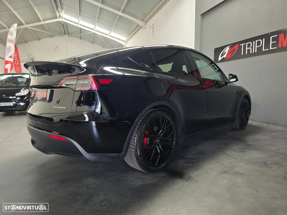 Tesla Model Y Performance Dual Motor AWD - 20