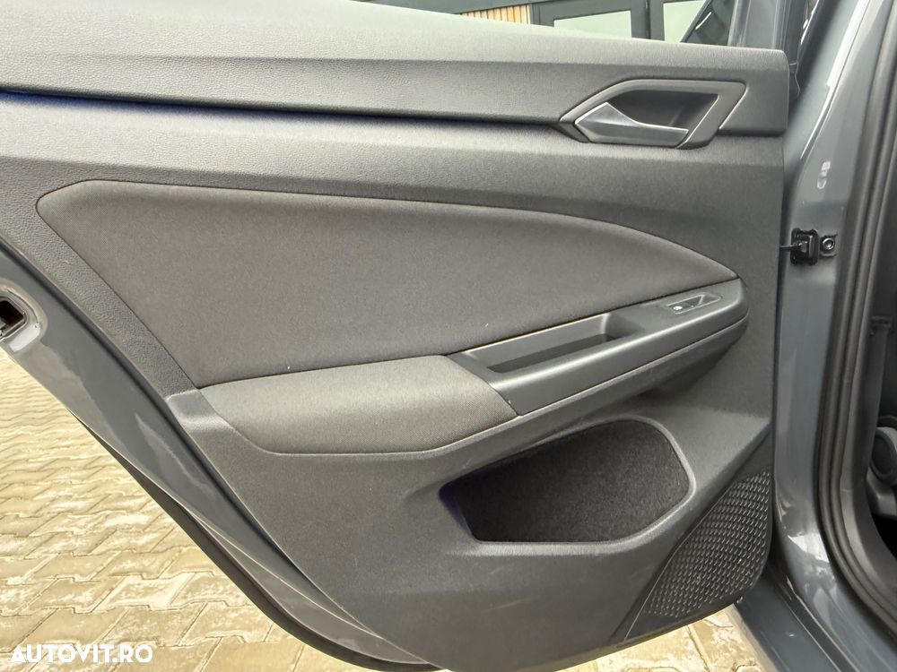 Volkswagen Golf 1.5 eTSI OPF DSG Life - 14