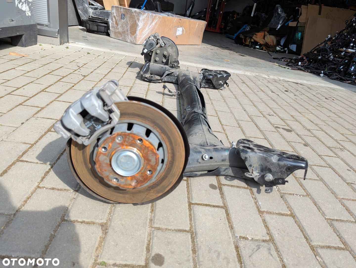 Citroen C4 X C4X 2020-2025 1.2 PureTech Oś tylna belka zawieszenia - 8