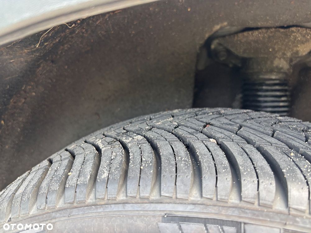 Hyundai Tucson 1.6 GDI BlueDrive Comfort 2WD - 11