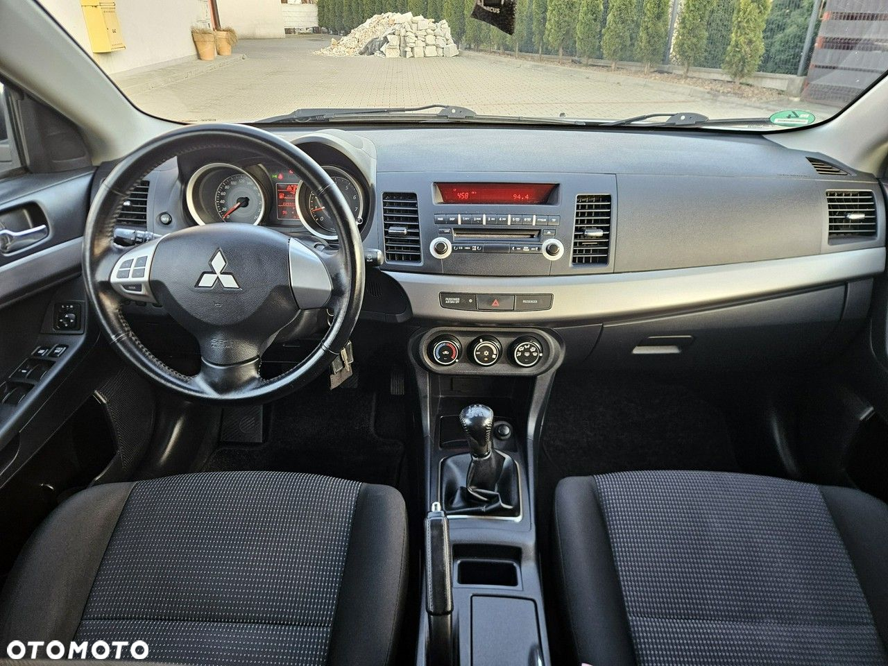 Mitsubishi Lancer 1.5 Inform - 18