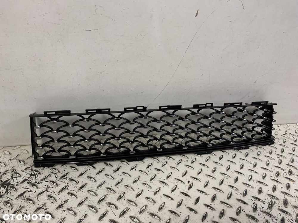 NOWA ORYGINALNA SRODKOWA KRATKA ZDERZAKA PRZEDNIEGO FIAT 500 LIFT 15-24 735619520 - 3