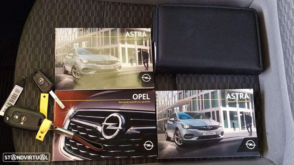 Opel Astra 1.2 T GS Line S/S - 14
