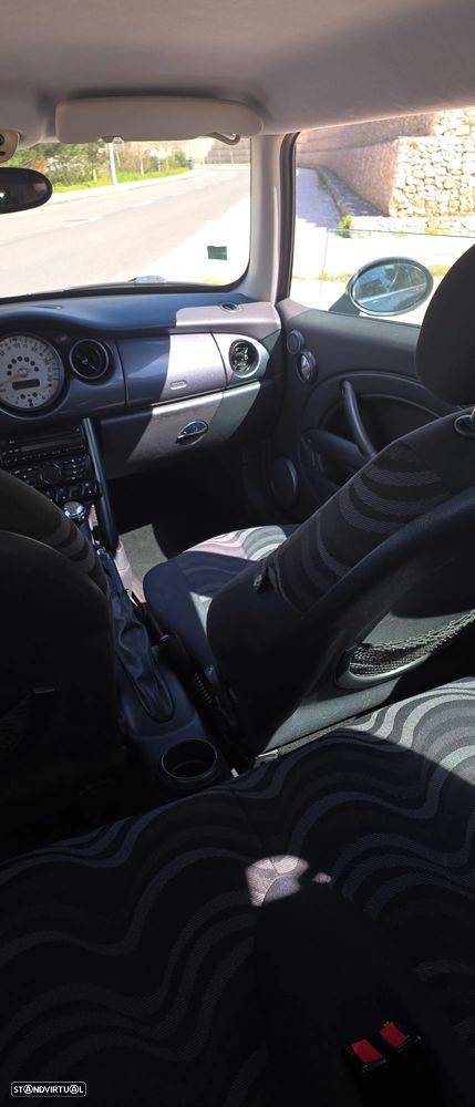 MINI 3 Portas One D - 5